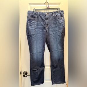 Lee Women's Dark Indigo Straight Leg Jeans, nwot